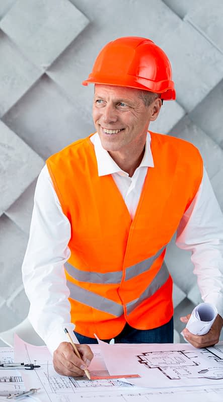 Business management software not only saves you time, but it allows you and your staff to make better use of your time in and out of the office. 